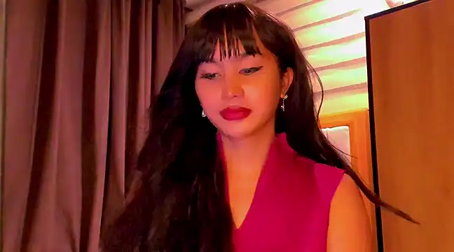 Snapshot of YOURCRISTINAS chatting on 03-15-25, 09:30 YOURCRISTINAS online show from 03-15-25, 09:30