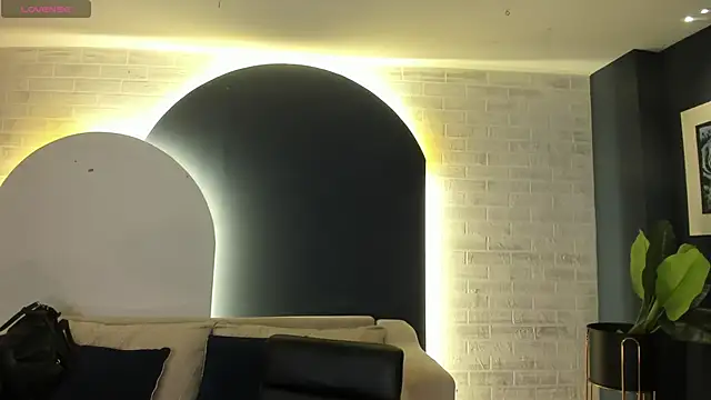 EveBensonX online show from 03-22-25, 12:25