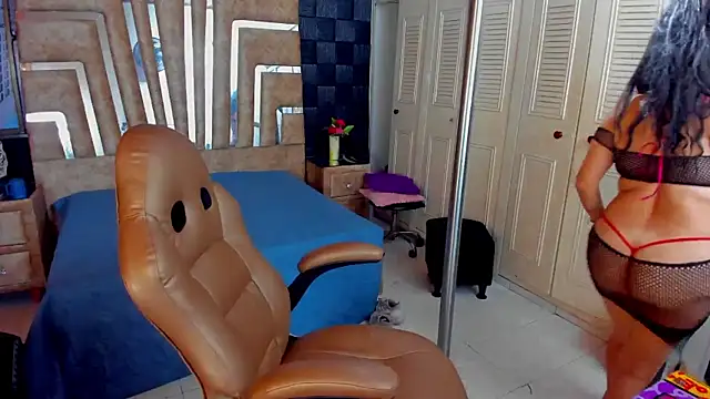 cute sassy online show from 03-09-25, 02:39