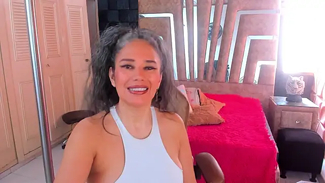 cute sassy online show from 12-03-25, 03:10