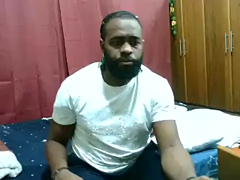 2ocmaxi online show from 02-11-25, 01:52