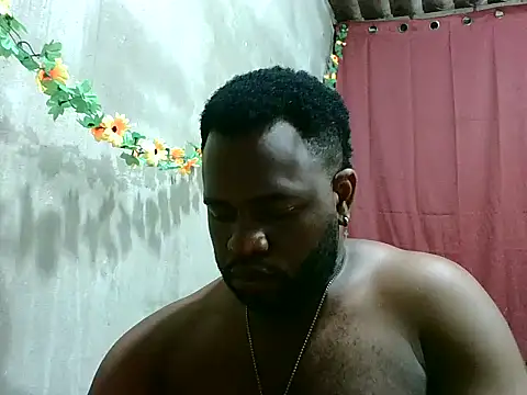 2ocmaxi online show from 10-06-25, 03:15