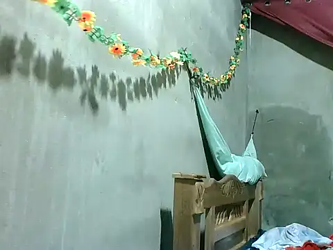 2ocmaxi online show from 10-18-25, 02:58