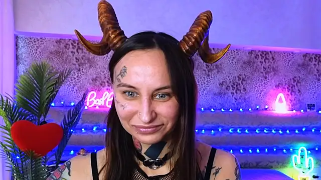 Cool Freak  online show from 03-23-25, 09:10