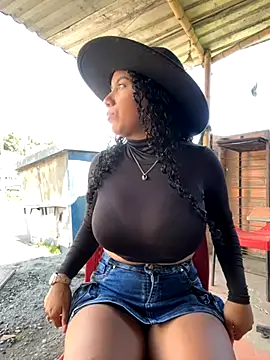 serena willow online show from 11-21-25, 05:33