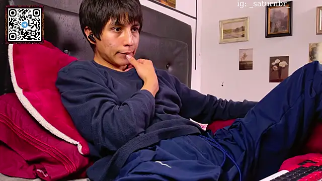 Snapshot of seraph1n chatting on 03-04-25, 09:40 seraph1n online show from 03-04-25, 09:40