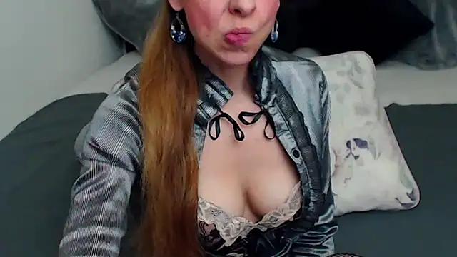 AylyneRichards online show from 01-08-26, 06:26