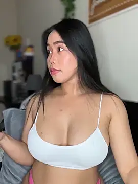 JazzieXo online show from 02-18-25, 08:47