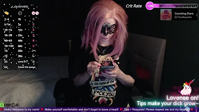 Snapshot of strawberry_muffin chatting on 02-11-25, 05:50 strawberry muffin online show from 02-11-25, 05:50