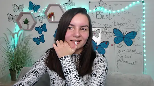 JasmineAsha online show from 03-14-25, 04:30