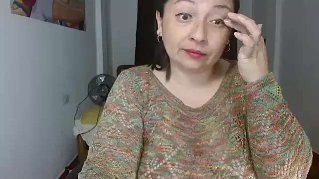 Snapshot of Victoriaevans1 chatting on 02-13-26, 04:36 Victoriaevans1 online show from 02-13-26, 04:36