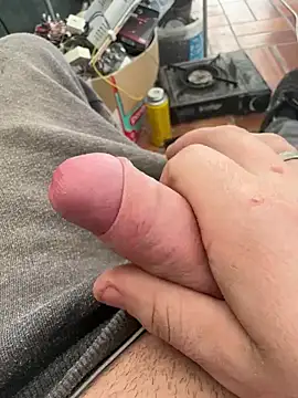 Snapshot of kleinerAlex chatting on 03-20-25, 07:58 kleinerAlex online show from 03-20-25, 07:58