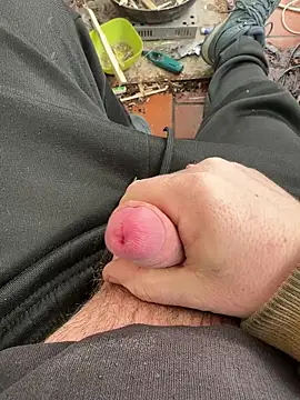 Snapshot of kleinerAlex chatting on 03-02-26, 07:59 kleinerAlex online show from 03-02-26, 07:59