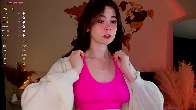 AuroraMari online show from 01-30-25, 11:24