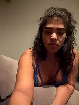 sophiahot thick online show from 12-01-25, 11:43