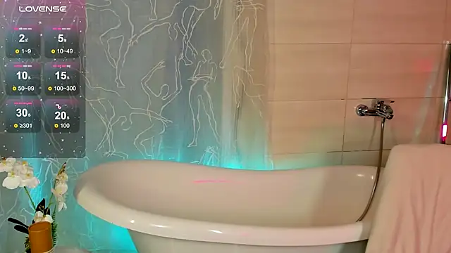 Snapshot of Phoenix_Margo chatting on 03-04-25, 08:46 Phoenix Margo online show from 03-04-25, 08:46