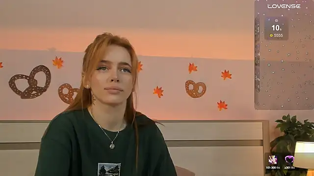 Snapshot of Phoenix_Margo chatting on 09-23-25, 03:31 Phoenix Margo online show from 09-23-25, 03:31