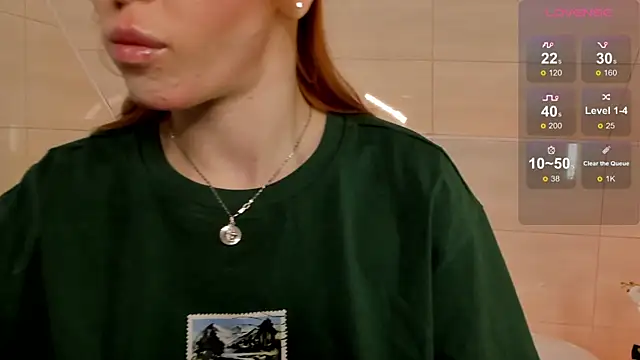 Snapshot of Phoenix_Margo chatting on 10-09-25, 04:10 Phoenix Margo online show from 10-09-25, 04:10