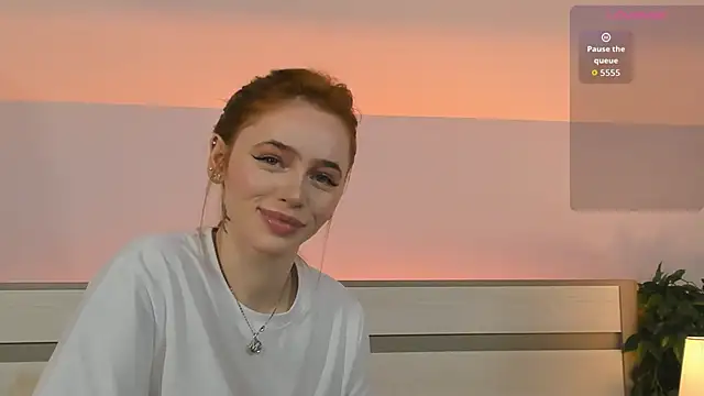 Snapshot of Phoenix_Margo chatting on 11-04-25, 03:38 Phoenix Margo online show from 11-04-25, 03:38