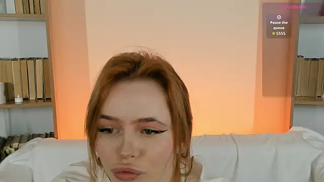 Snapshot of Phoenix_Margo chatting on 11-05-25, 03:39 Phoenix Margo online show from 11-05-25, 03:39