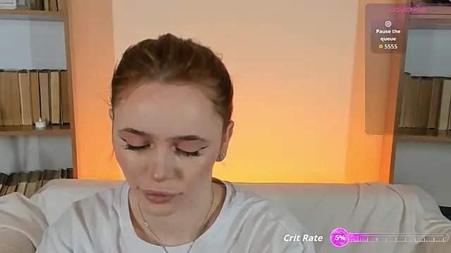 Snapshot of Phoenix_Margo chatting on 11-23-25, 03:17 Phoenix Margo online show from 11-23-25, 03:17