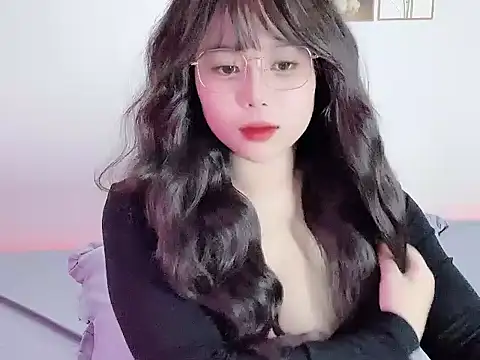   Lyly   online show from 11-03-25, 02:35