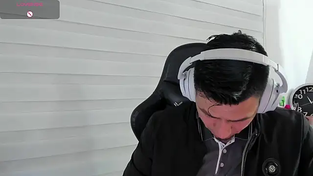 Rick Diesel  online show from 12-18-25, 04:07