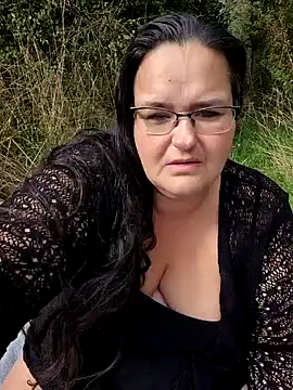 Snapshot of XxGipsyxX chatting on 09-10-25, 01:55 XxGipsyxX online show from 09-10-25, 01:55