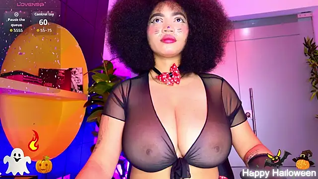 MalaikaBrown online show from 10-31-25, 12:17