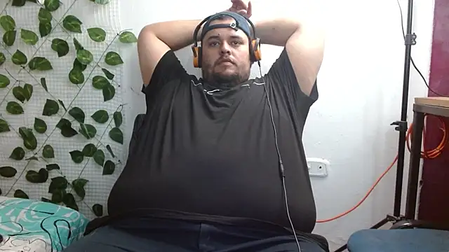 Snapshot of altairstudiosvip_ chatting on 02-06-25, 01:16 altairstudiosvip  online show from 02-06-25, 01:16