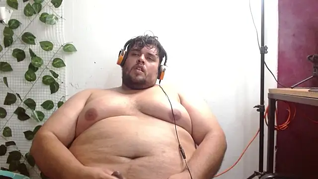 Snapshot of altairstudiosvip_ chatting on 02-06-25, 04:21 altairstudiosvip  online show from 02-06-25, 04:21