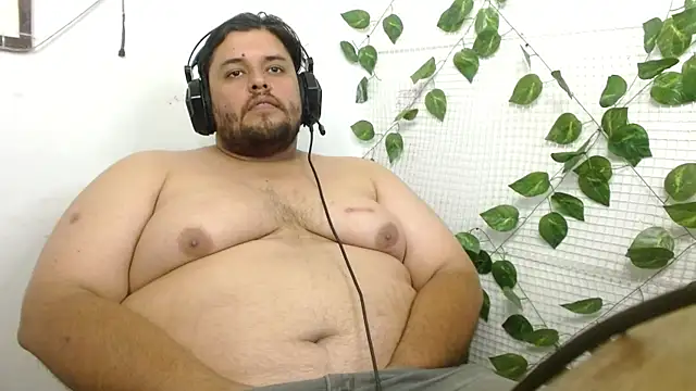 Snapshot of altairstudiosvip_ chatting on 10-17-25, 02:30 altairstudiosvip  online show from 10-17-25, 02:30
