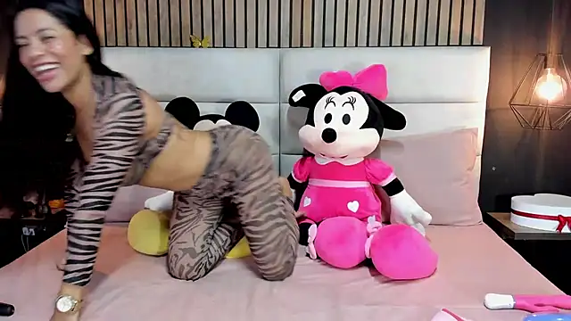 NiicolleMiller online show from 02-24-25, 04:36