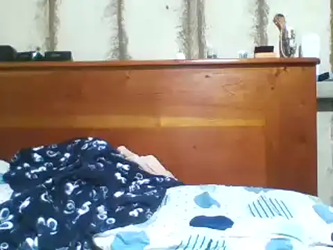 Snapshot of ELVERGON43267 chatting on 12-11-24, 01:47 ELVERGON43267 online show from 12-11-24, 01:47