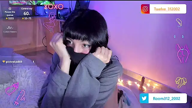 Room312  online show from 12-22-24, 03:00