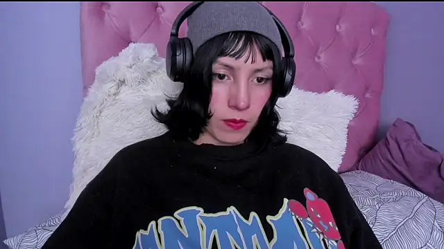 Room312  online show from 12-24-24, 04:30