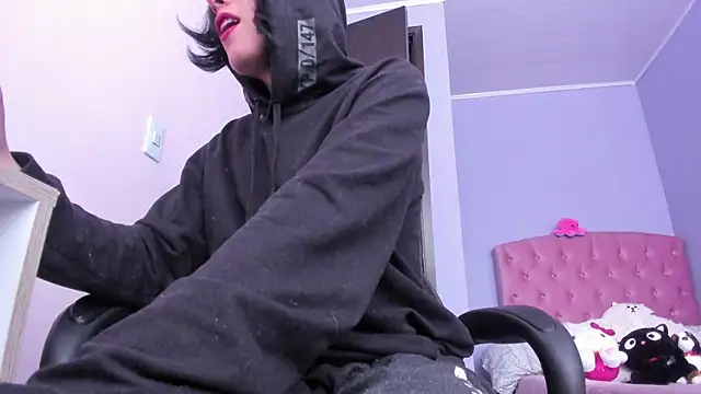 Room312  online show from 01-25-25, 04:46