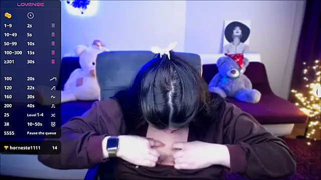 Emily Mo online show from 01-02-25, 06:40