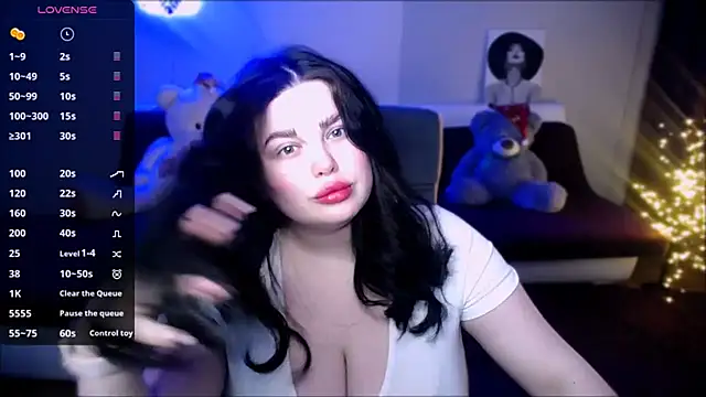 Emily Mo online show from 01-07-25, 06:27