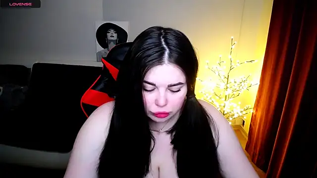 Emily Mo online show from 01-28-25, 06:38