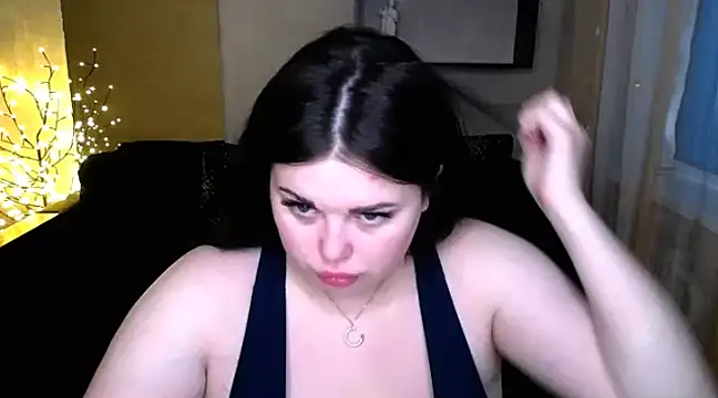 Emily Mo online show from 03-16-25, 06:31