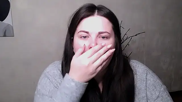 Emily Mo online show from 10-01-25, 05:46