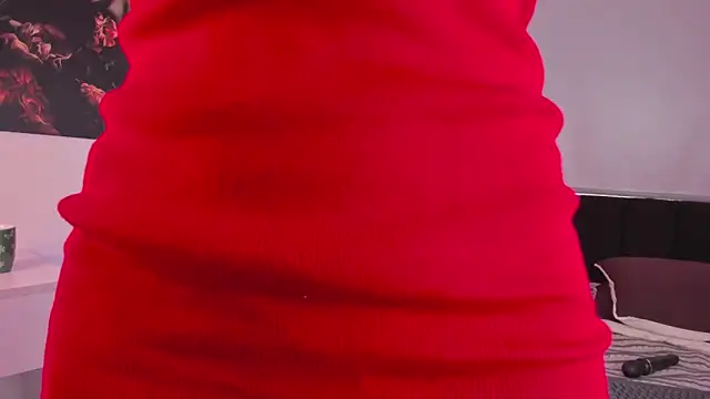 Snapshot of mia_thompsonn_ chatting on 12-18-24, 06:03 mia thompsonn  online show from 12-18-24, 06:03