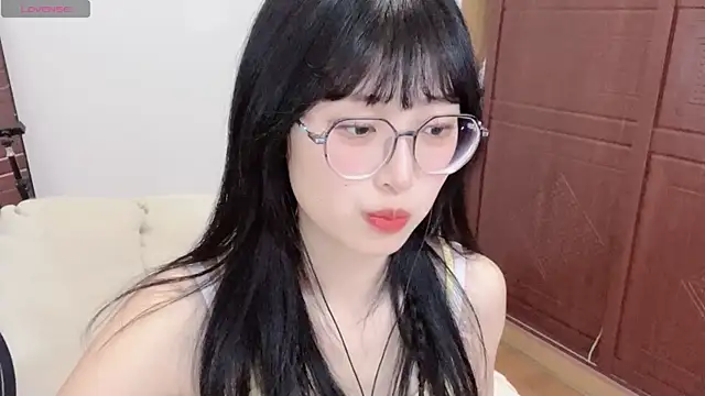 4uoki online show from 03-22-25, 03:53