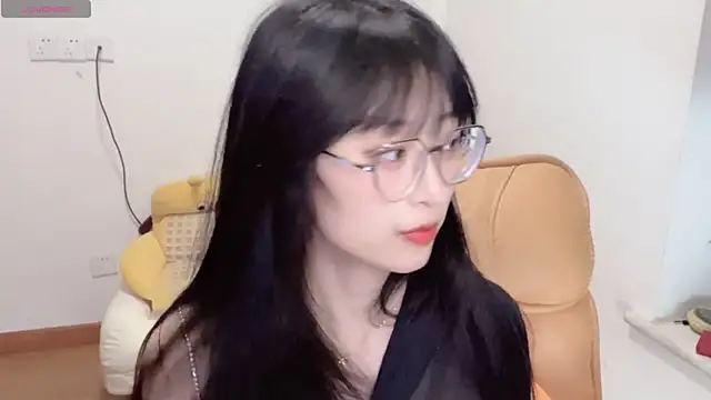 4uoki online show from 11-16-25, 02:33