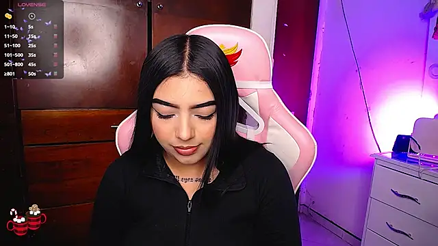 eva six online show from 12-19-24, 07:51