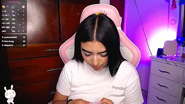 eva six online show from 01-25-25, 03:51