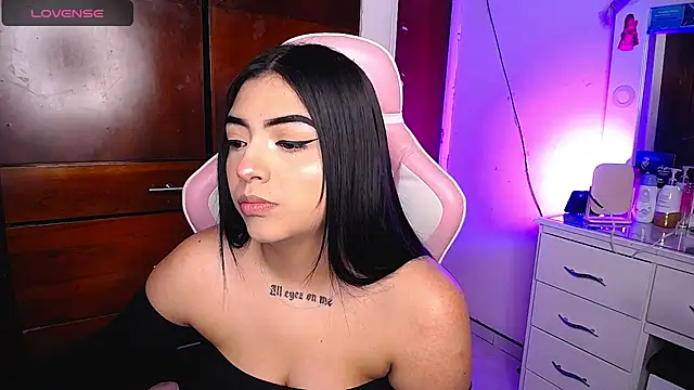 eva six online show from 02-25-25, 01:41