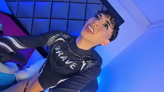 GeorginaCute  online show from 11-05-25, 01:11