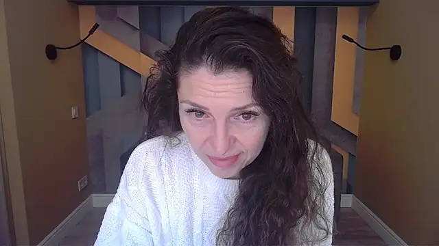 EllaLong online show from 11-30-25, 12:31